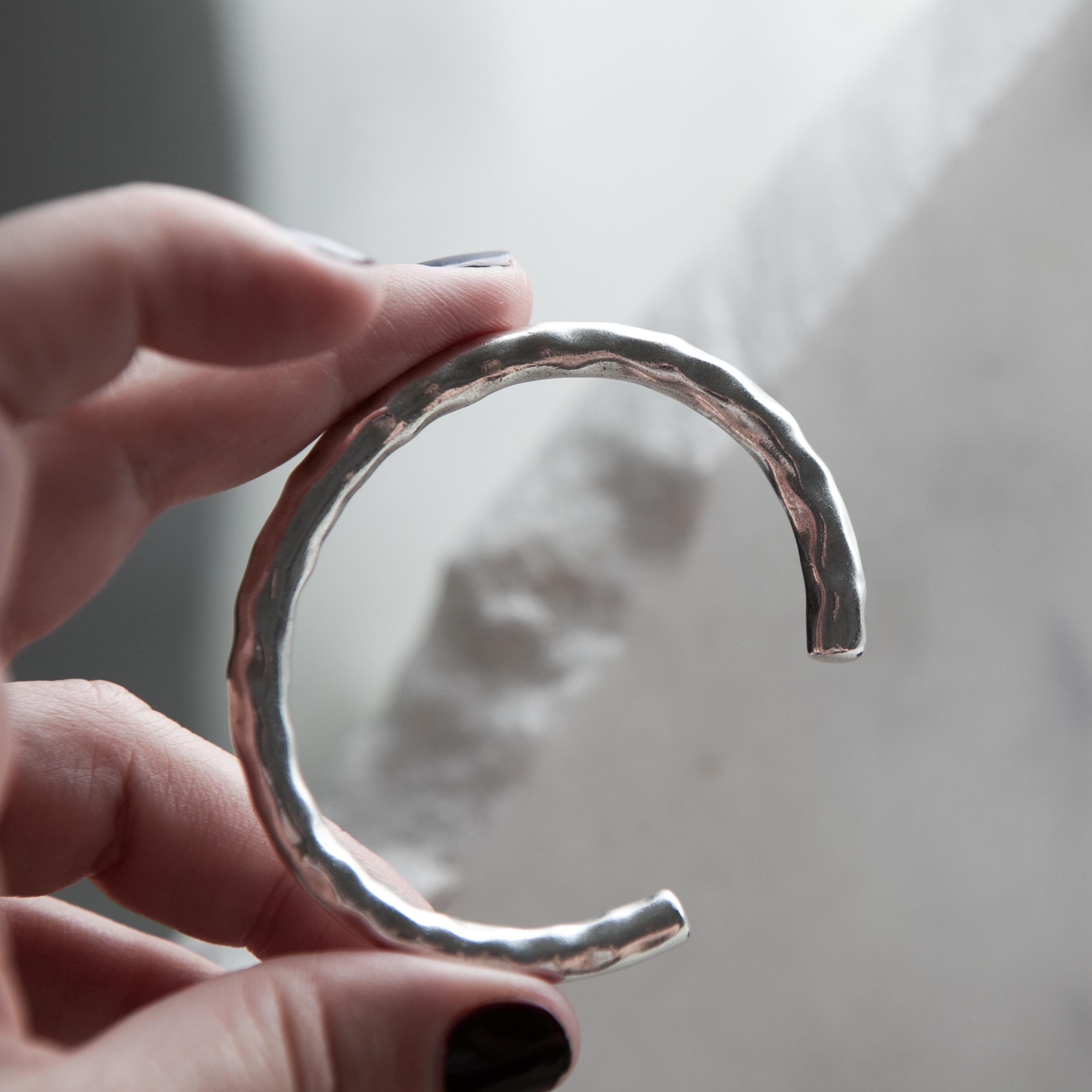 Chunky bold Hammered Bracelet, Thick unisex Silver Cuff, Statement Organic Bracelet, Minimal Bangle bracelet, Unisex Gift, SOFIA
