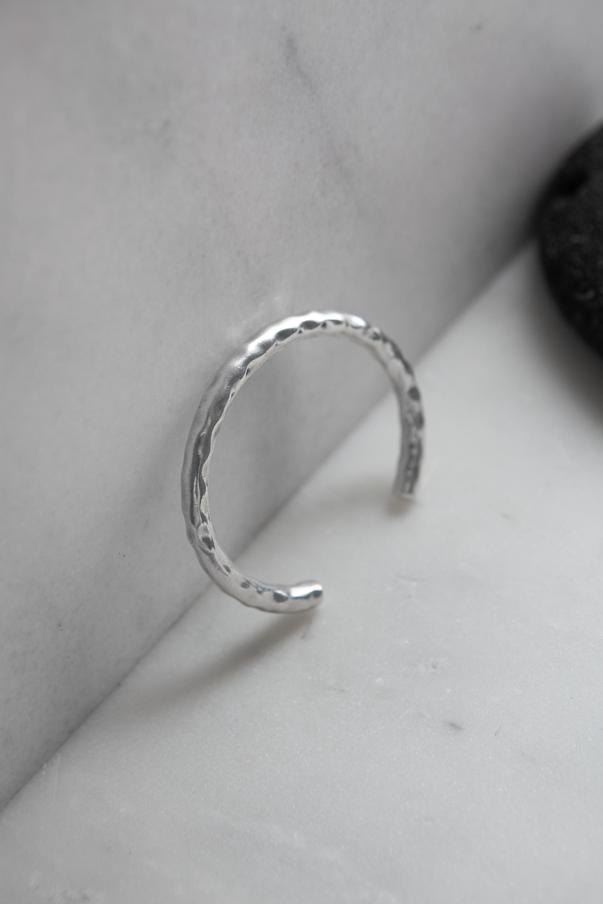 Chunky bold Hammered Bracelet, Thick unisex Silver Cuff, Statement Organic Bracelet, Minimal Bangle bracelet, Unisex Gift, SOFIA