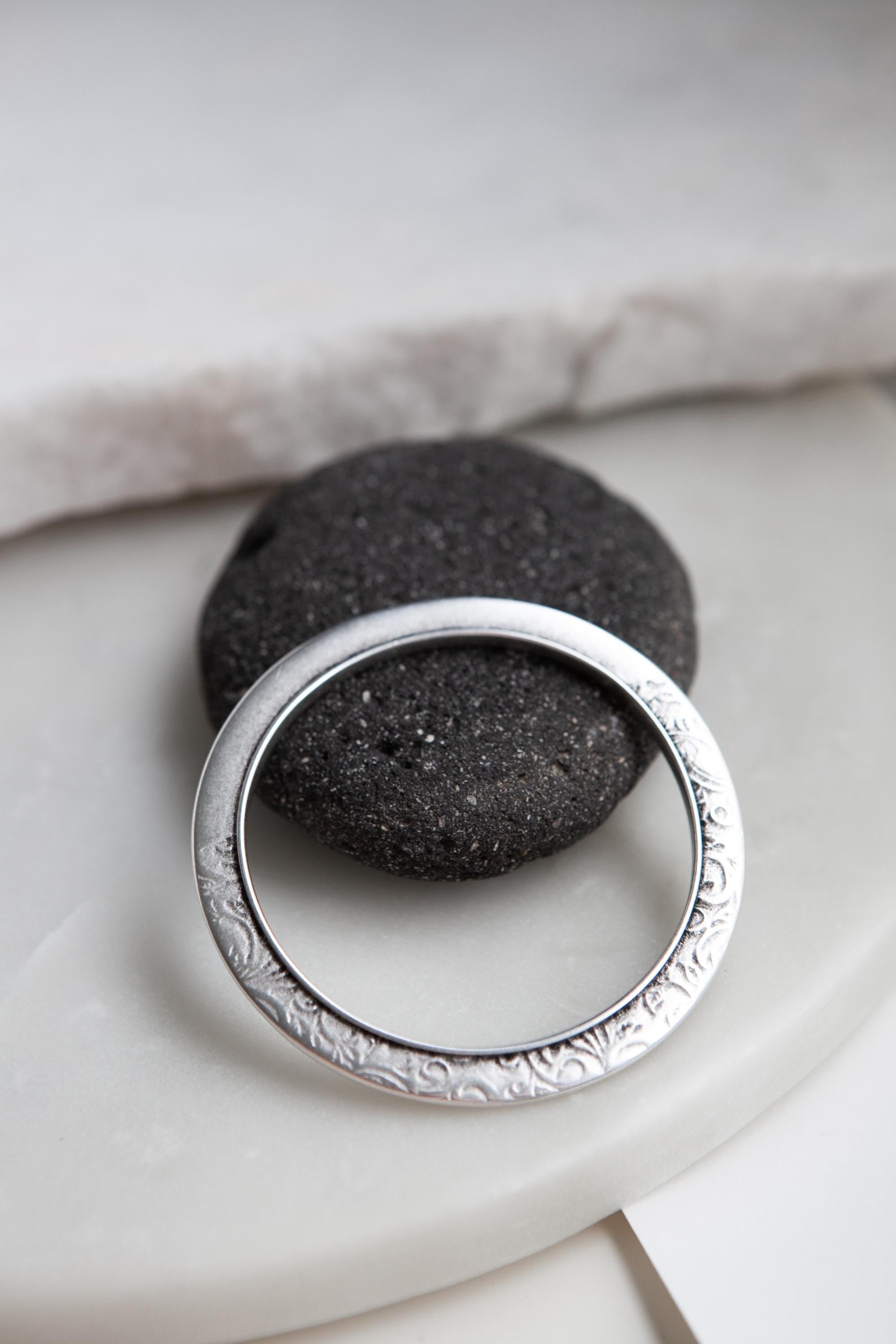 Flower Engraved flat Bangle, Thin Silver Bangle bracelet, Minimalist Bangle Cuff bracelet, Organic Stacking Bracelet, Gift for her, ISABELLA