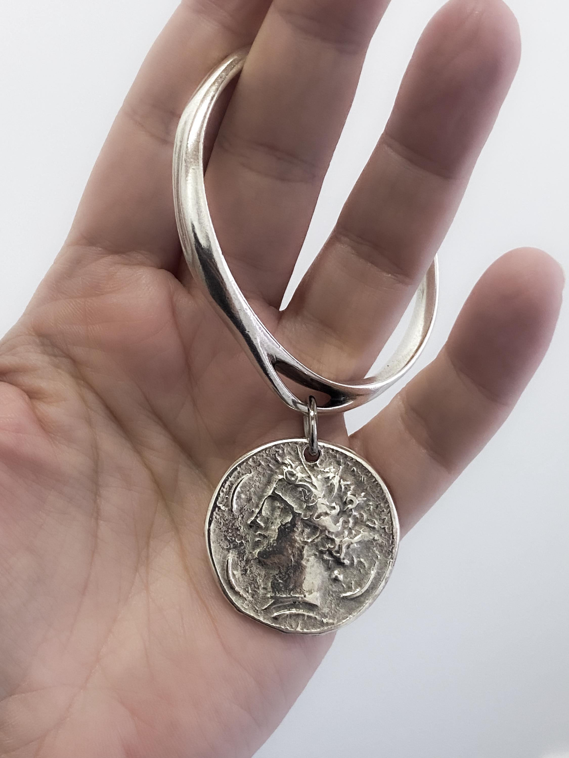 ARTEMIS Chunky Coin bracelet