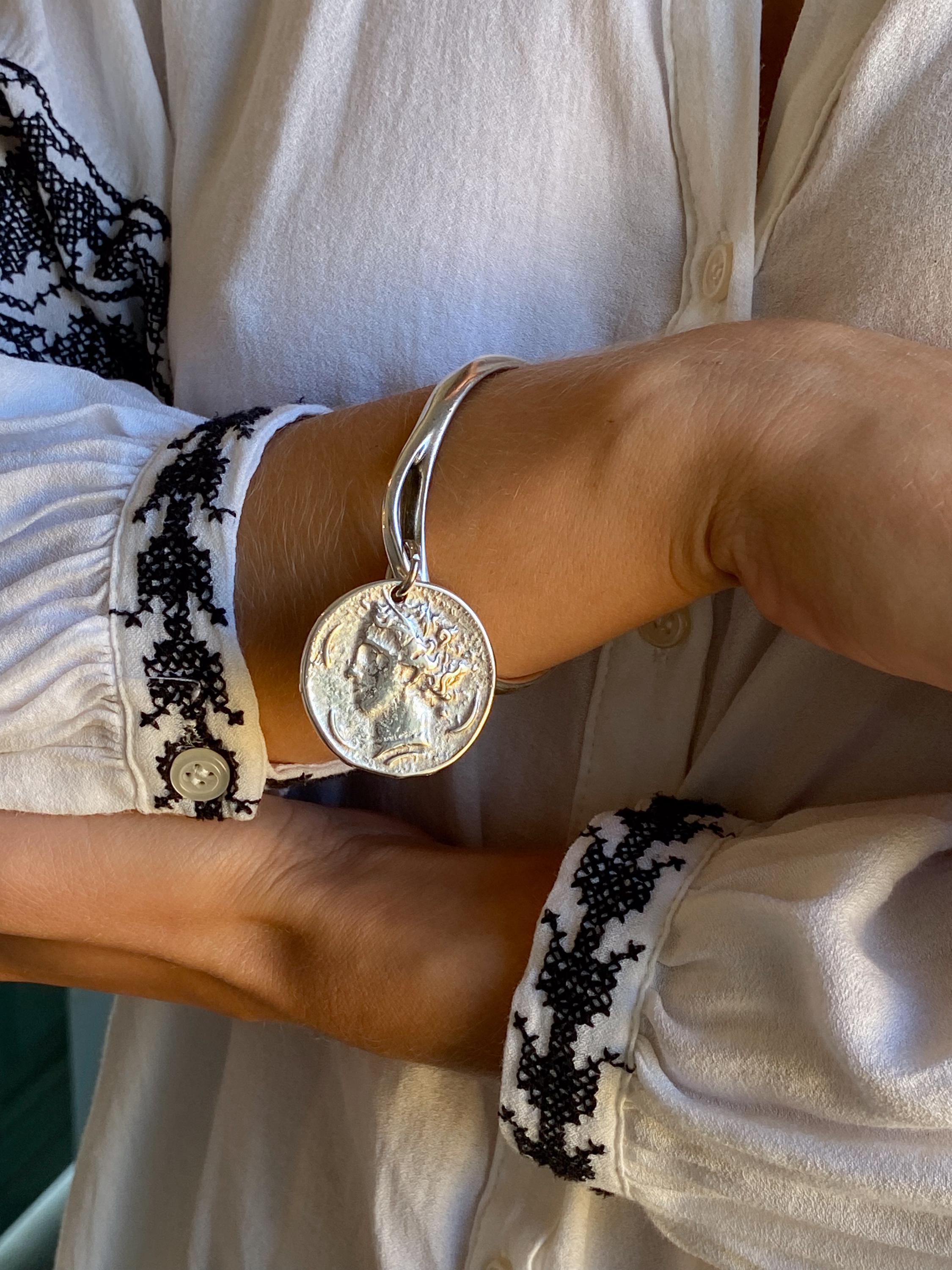 ARTEMIS Chunky Coin bracelet