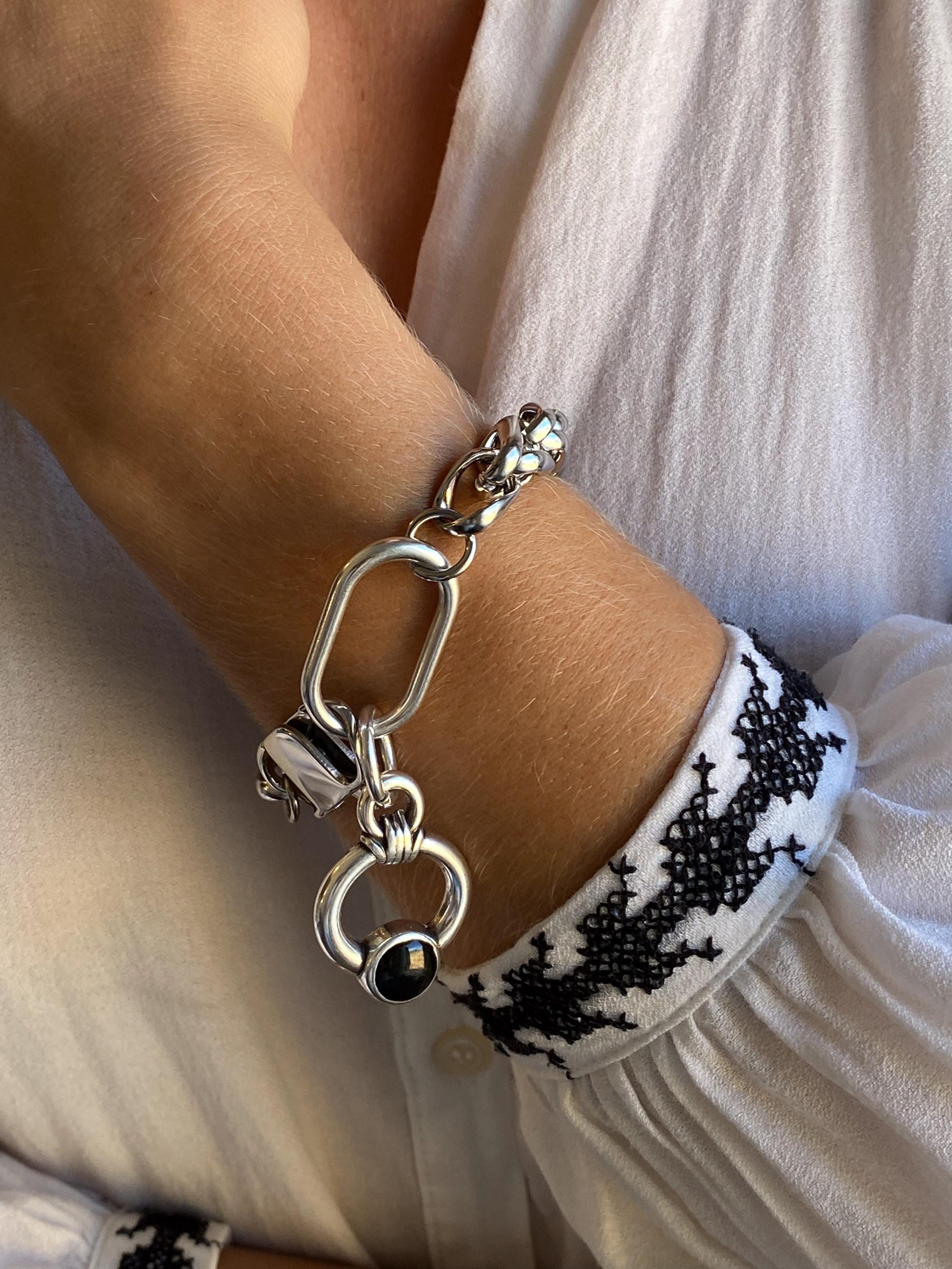 KASSANDRA Chunky Chain Bracelet