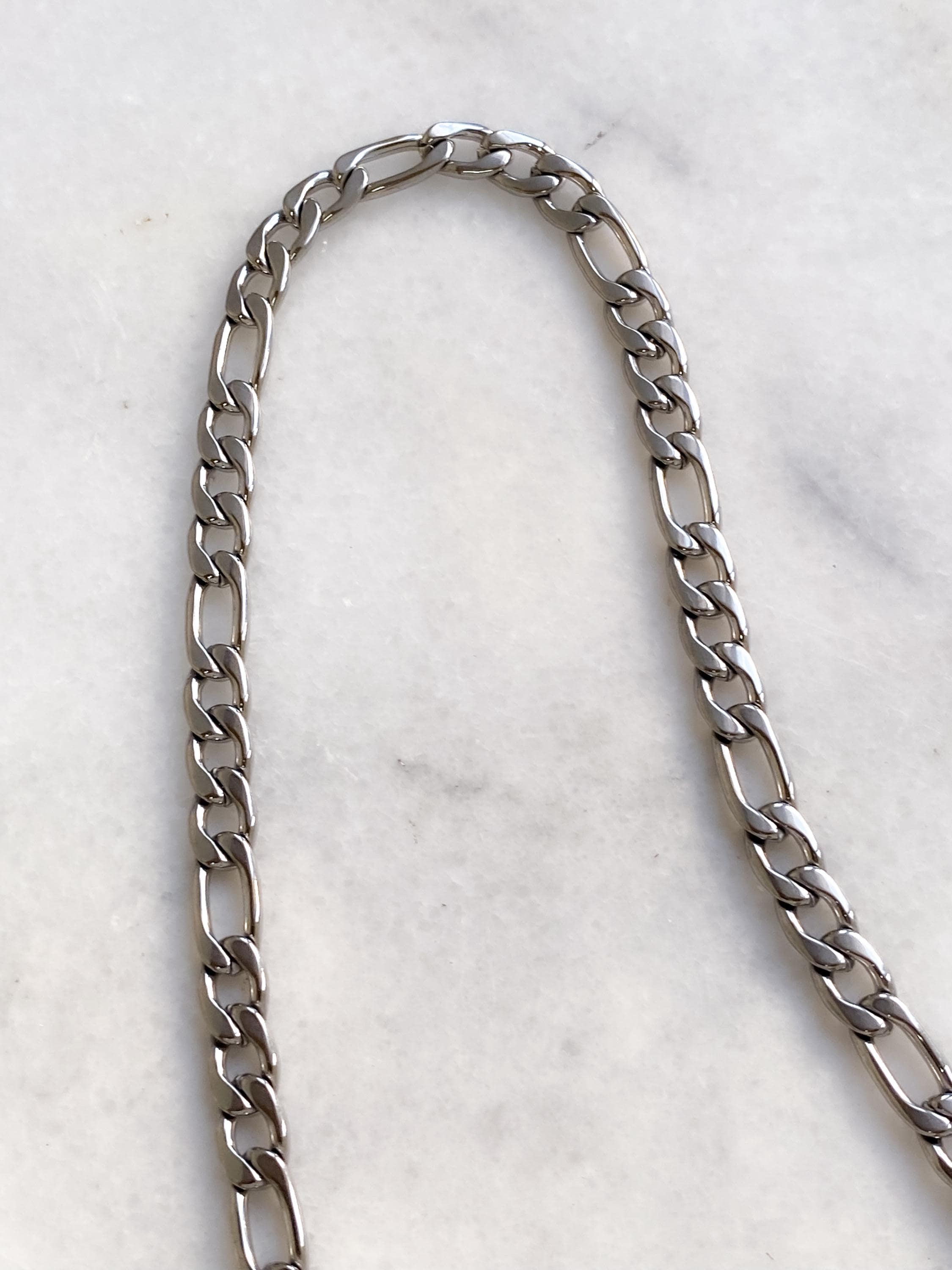 Silver Toggle Chain Necklace, Figaro chain Choker with star charm, Industrial Rock Style, DREAM