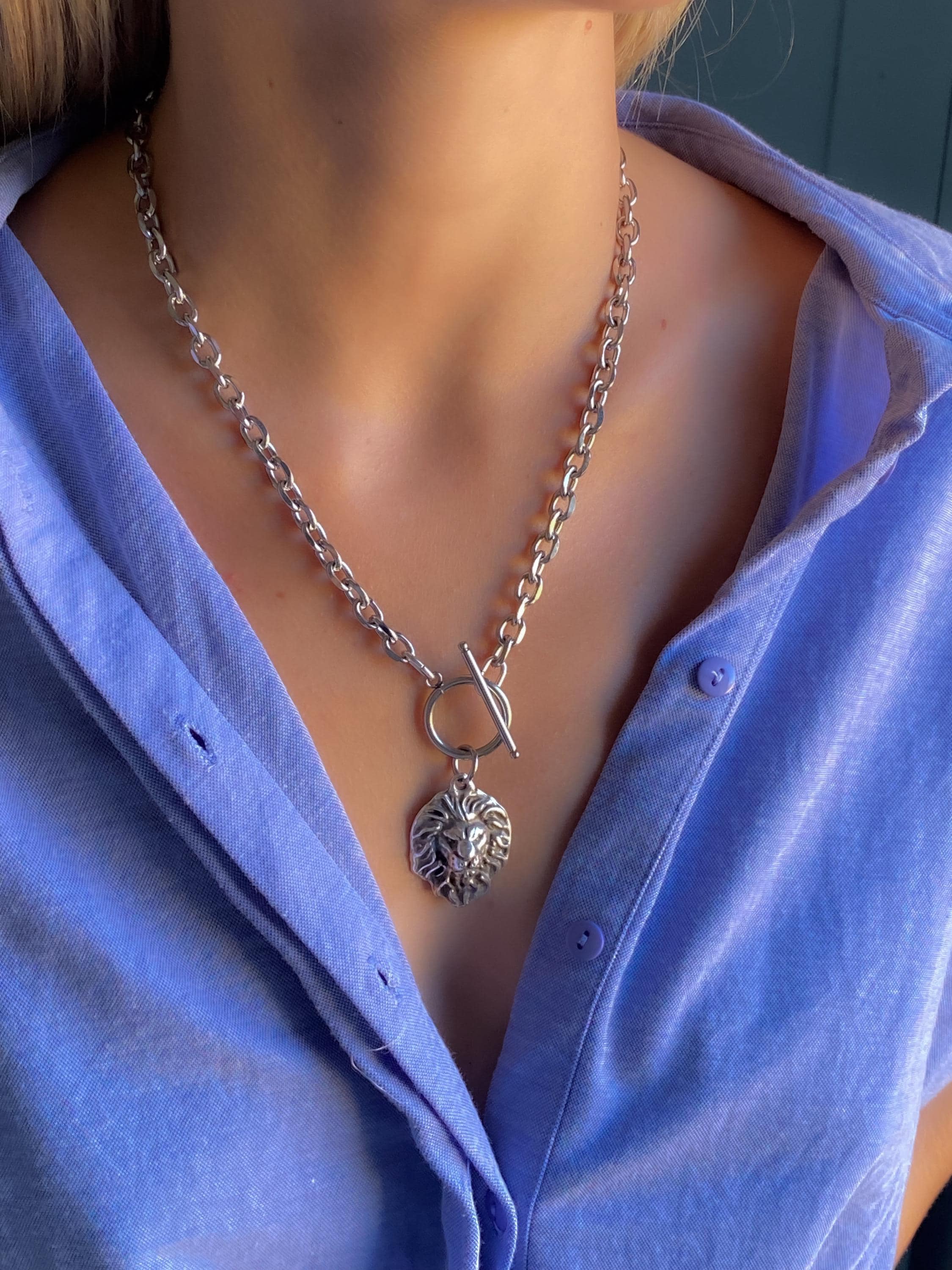 Women's Silver Chain Necklace with Lion Head Pendant, Toggle clasp Ancient Medallion, Vintage Style, Mother's Day Gift, LION