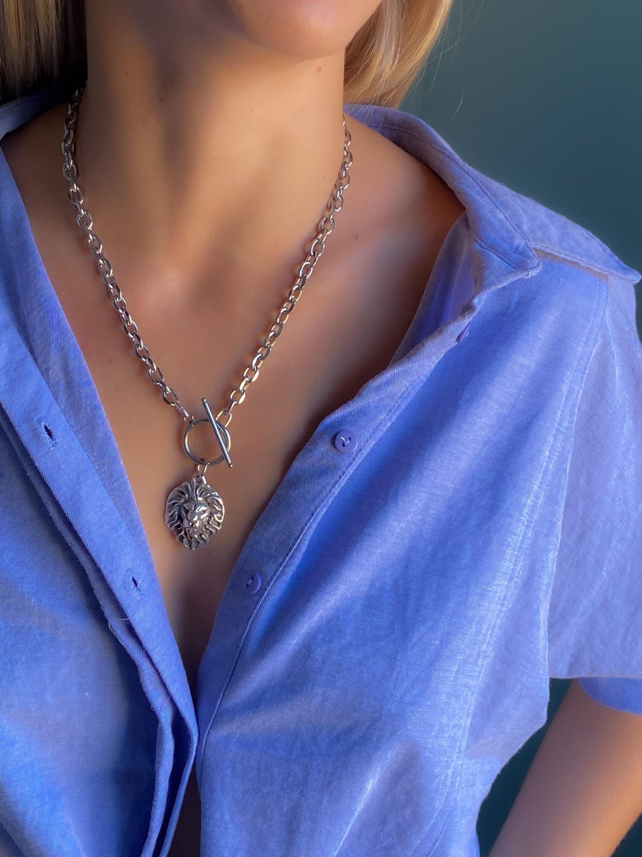 Women's Silver Chain Necklace with Lion Head Pendant, Toggle clasp Ancient Medallion, Vintage Style, Mother's Day Gift, LION