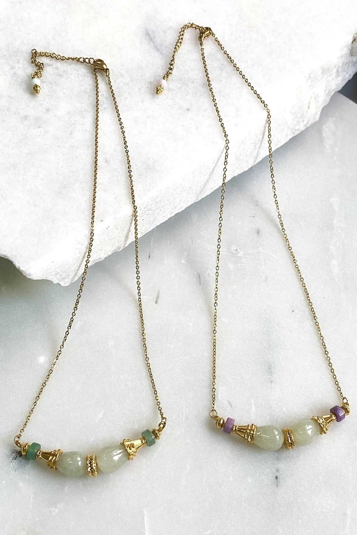EUPHORIA Gemstone Necklace with delicate gold-tone chain and multicoloured polished gemstone pendant beads