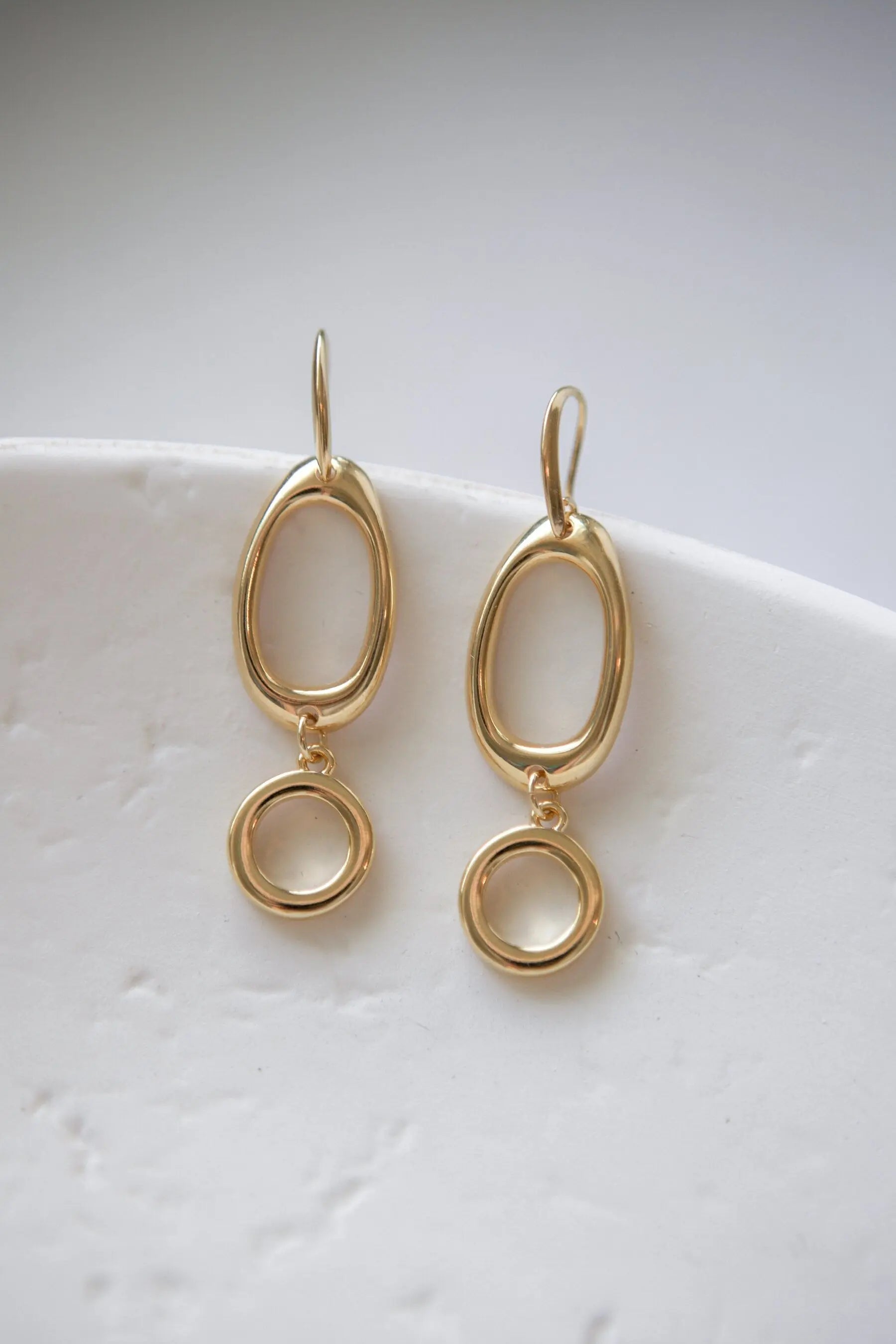 Classic Oval Earrings