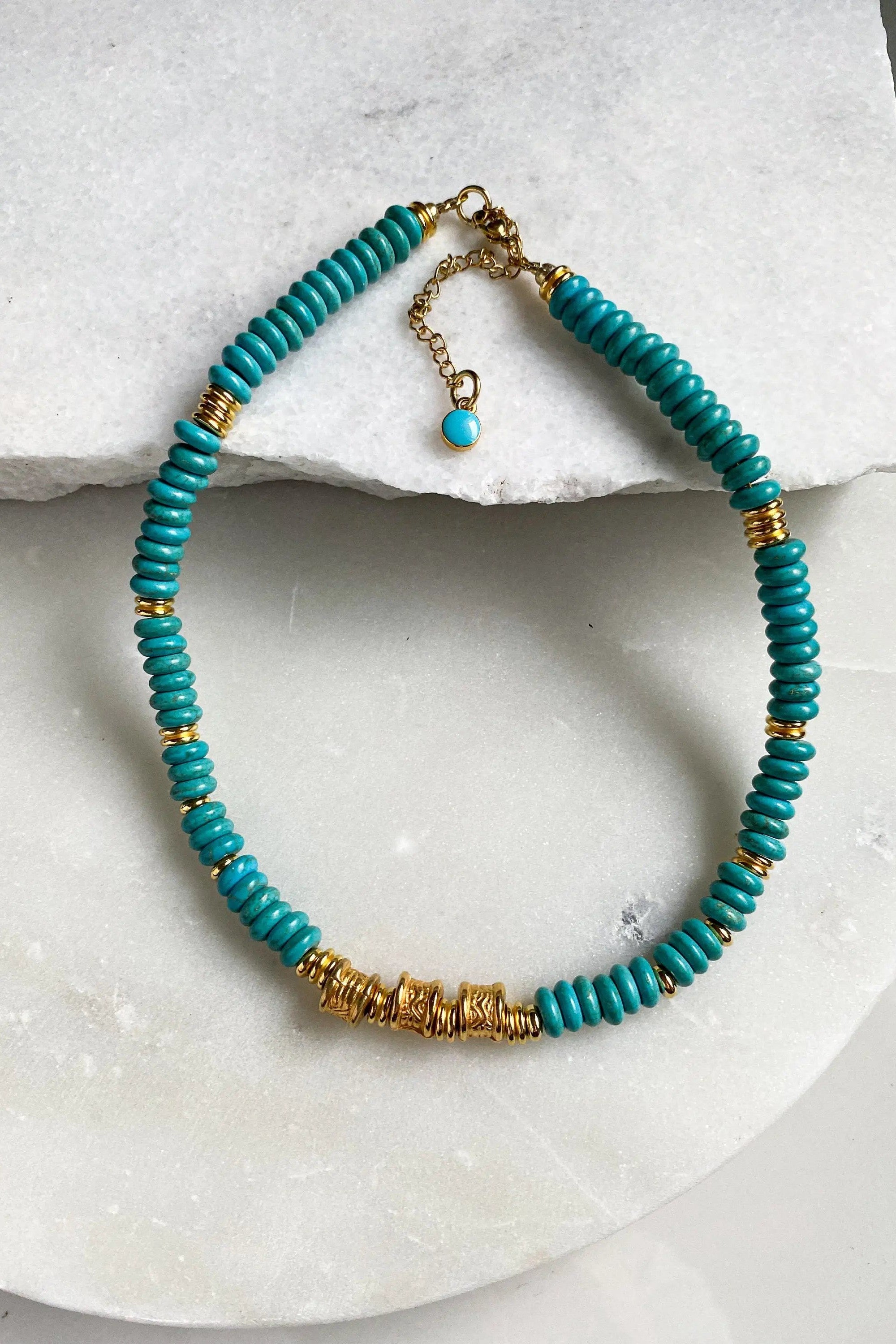 KLÉLIA Heishi necklace, Statement Boho Necklace, Surfer choker necklace, Collier Pierre, Bijoux Ethniques, Turquoise Charoite chocker