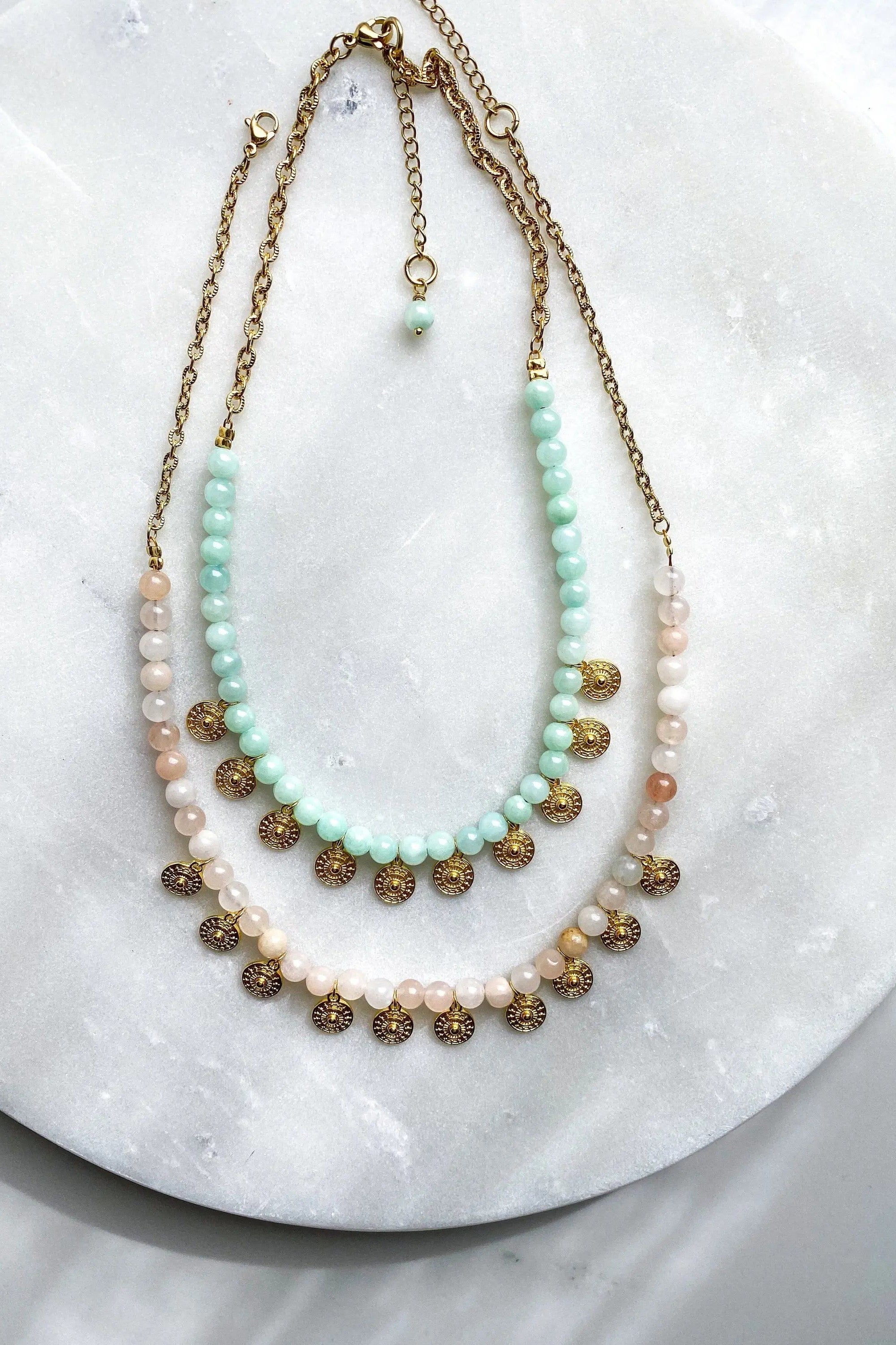 Gold coin Necklace, Light green Jade necklace,  Collier femme artisanal, Boho Tribal Necklace, Agate gemstone necklace, Bijoux ethniques