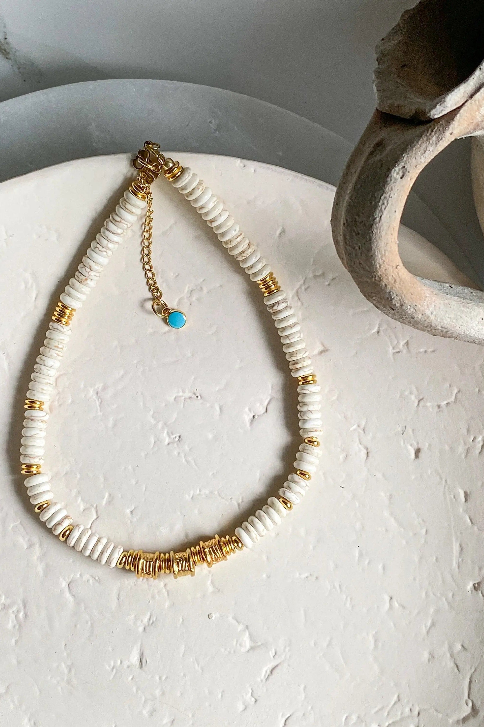 KLÉLIA Heishi necklace, Statement Boho Necklace, Surfer choker necklace, Collier Pierre, Bijoux Ethniques, Turquoise Charoite chocker