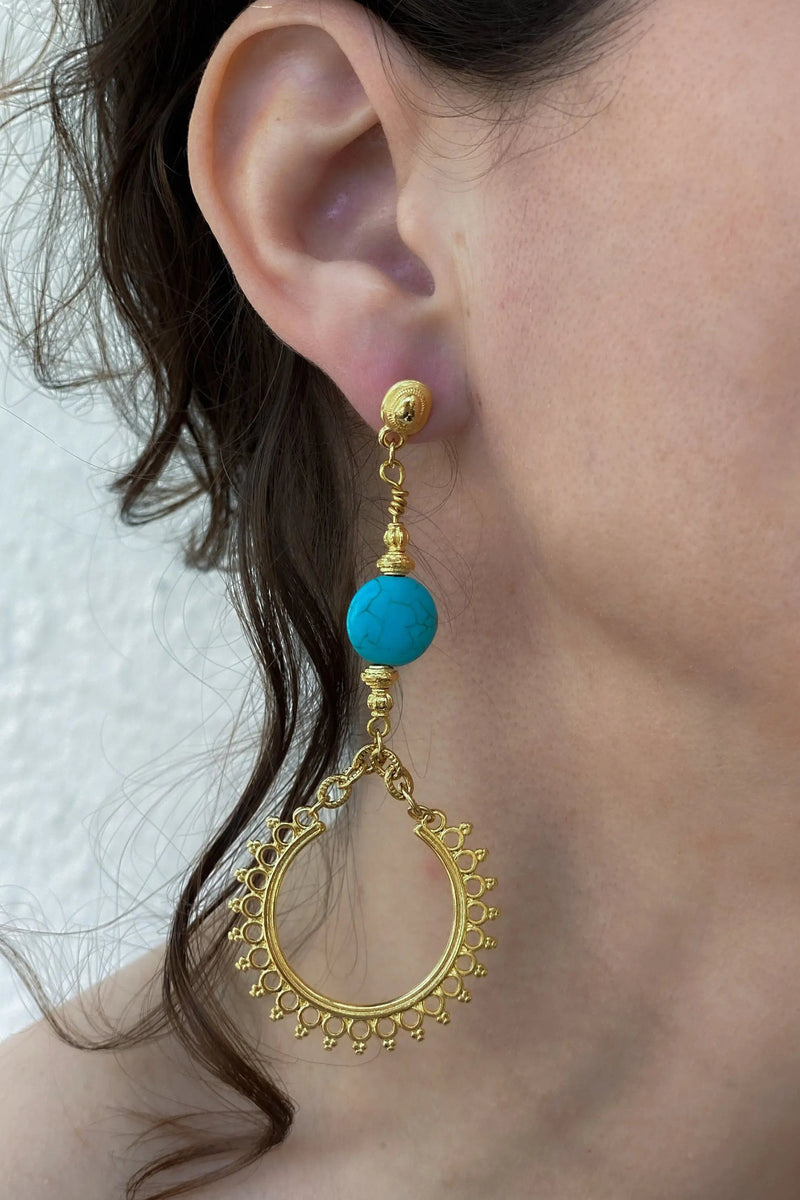 White and Gold Statement Earrings, Bijoux Ethniques, Big gypsy Earrings, Tribal and boho earrings, gold ethnic earring, ÉRIS