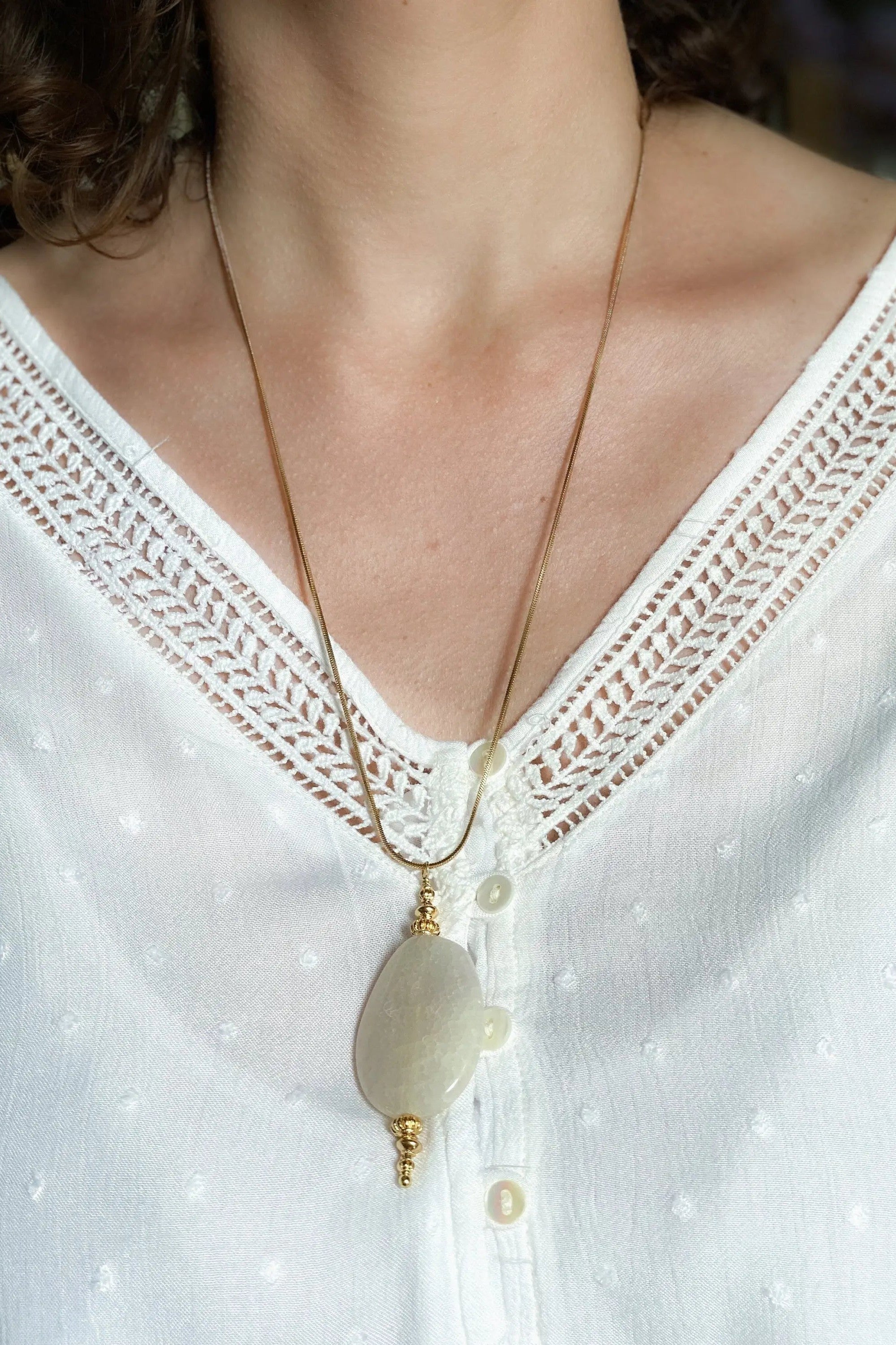 Minimalist Agate Stone Necklace , Boho Gold necklace with white gem pendant, Statement agate necklace, graduation gift, LEFKI