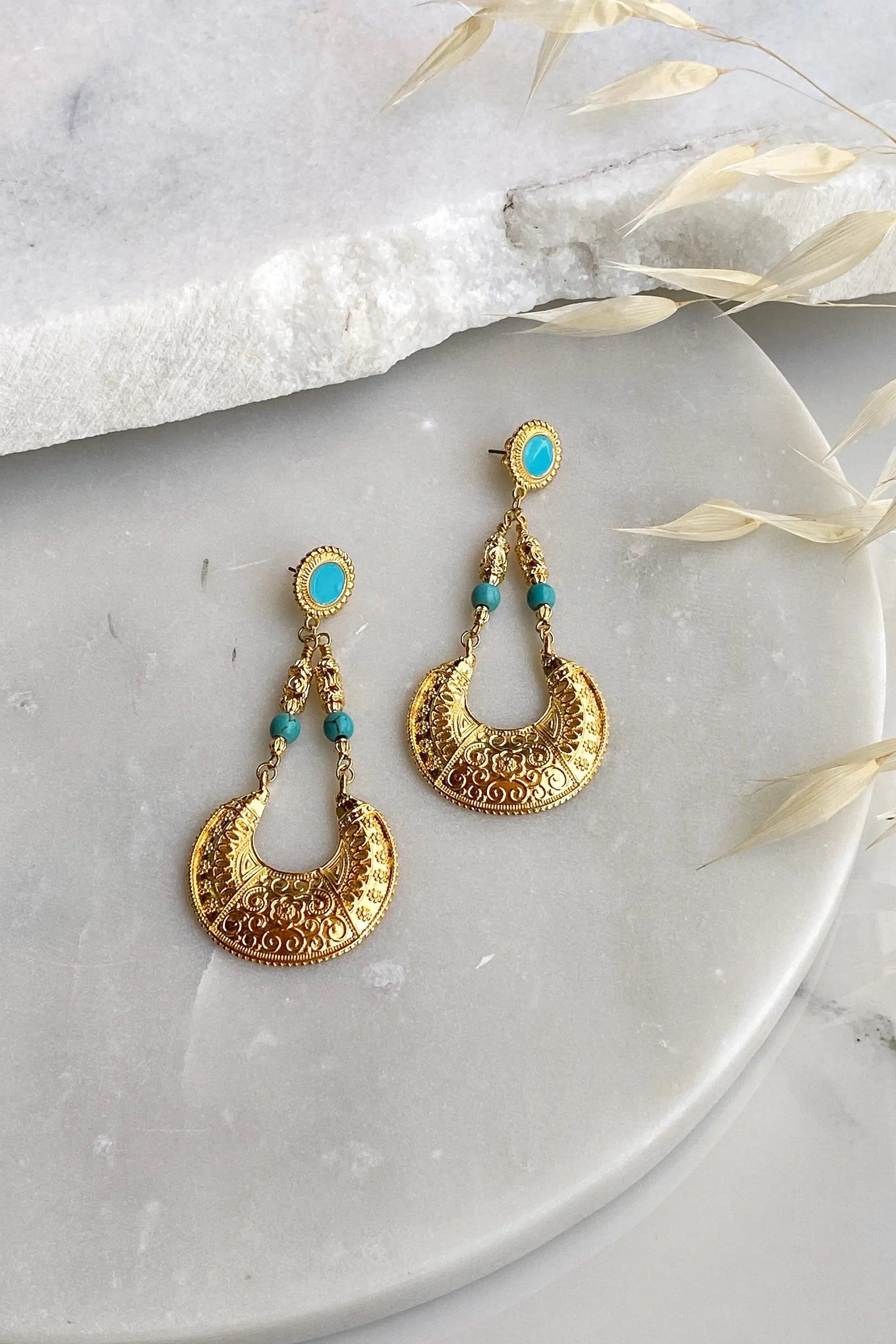 Big gold earrings, Chunky gold earrings, Oversize vintage style earrings, Dangle drop earrings, Turquoise stud Earrings, Boho Large earrings