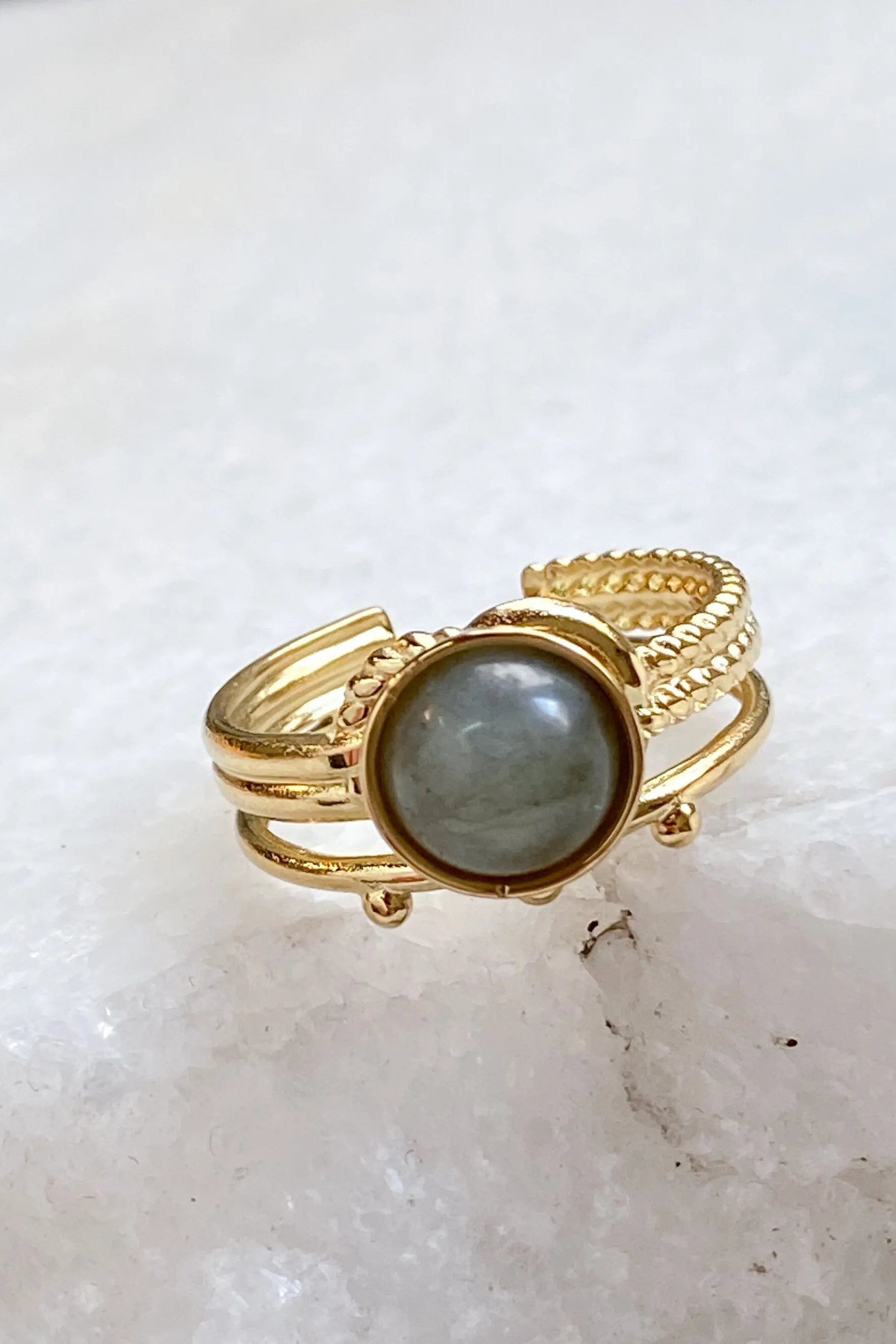 HERMINA Gold Stone Ring, Grey Labradorite stone Ring, Elegant boho chic Damen Ring,Stainless steel Adjustable ring for women, Bague Pierre