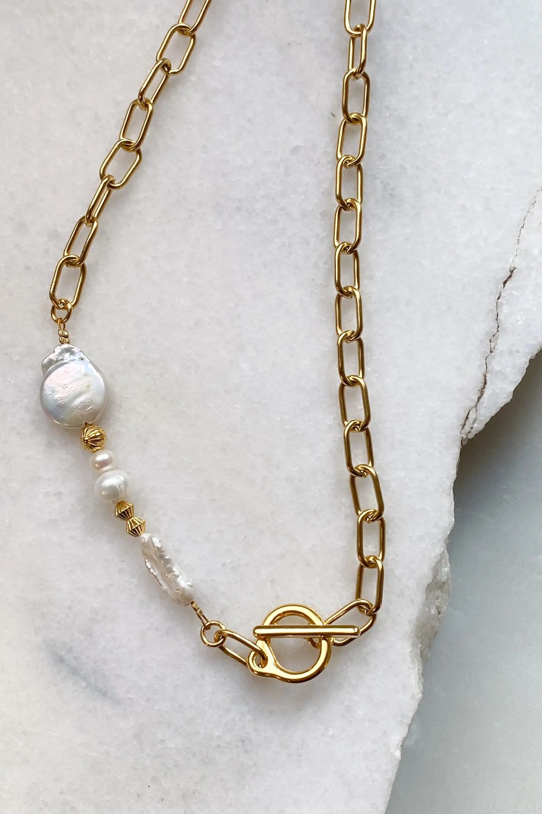 ZOE Freshwater Pearl necklace and paperclip gold chain, Baroque pearl choker necklace, Boho pearl choker, Pearl wedding necklace