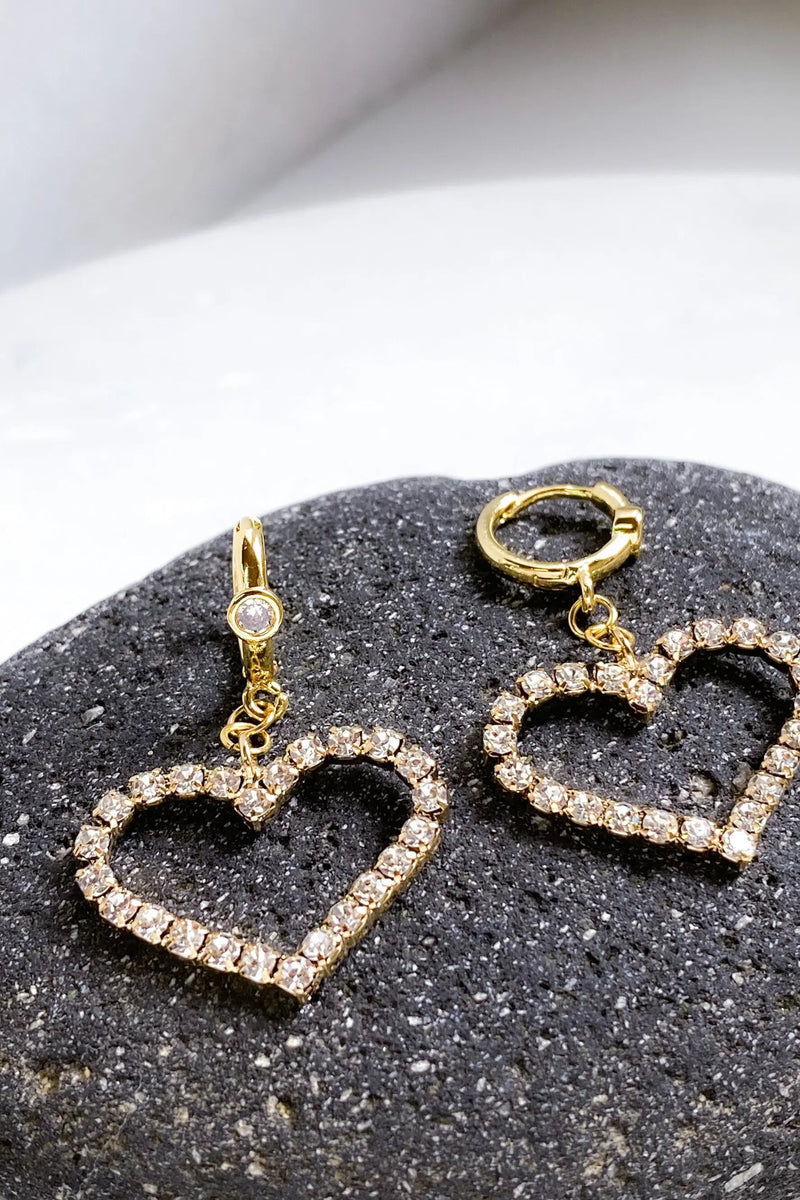 Large Heart Earrings, Gold Huggie hoop earrings  with big crystal heart, Statement heart charm earrings, Y2K Vintage style, Valentine Gift