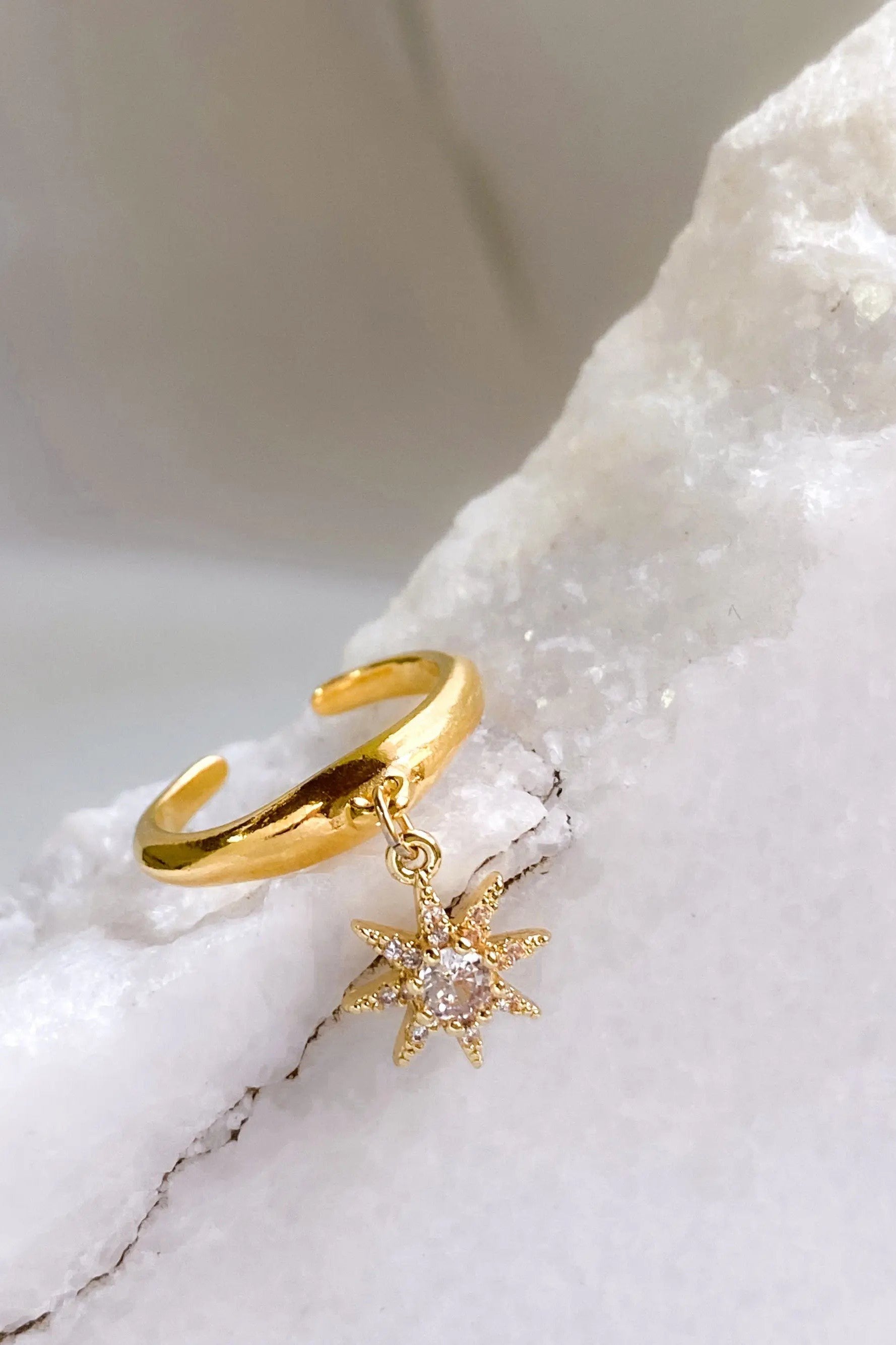 Dainty zircon star ring, Thin band ring with star charm pendant, Gold adjustable ring, Winter jewelry, Zircon diamond star ring