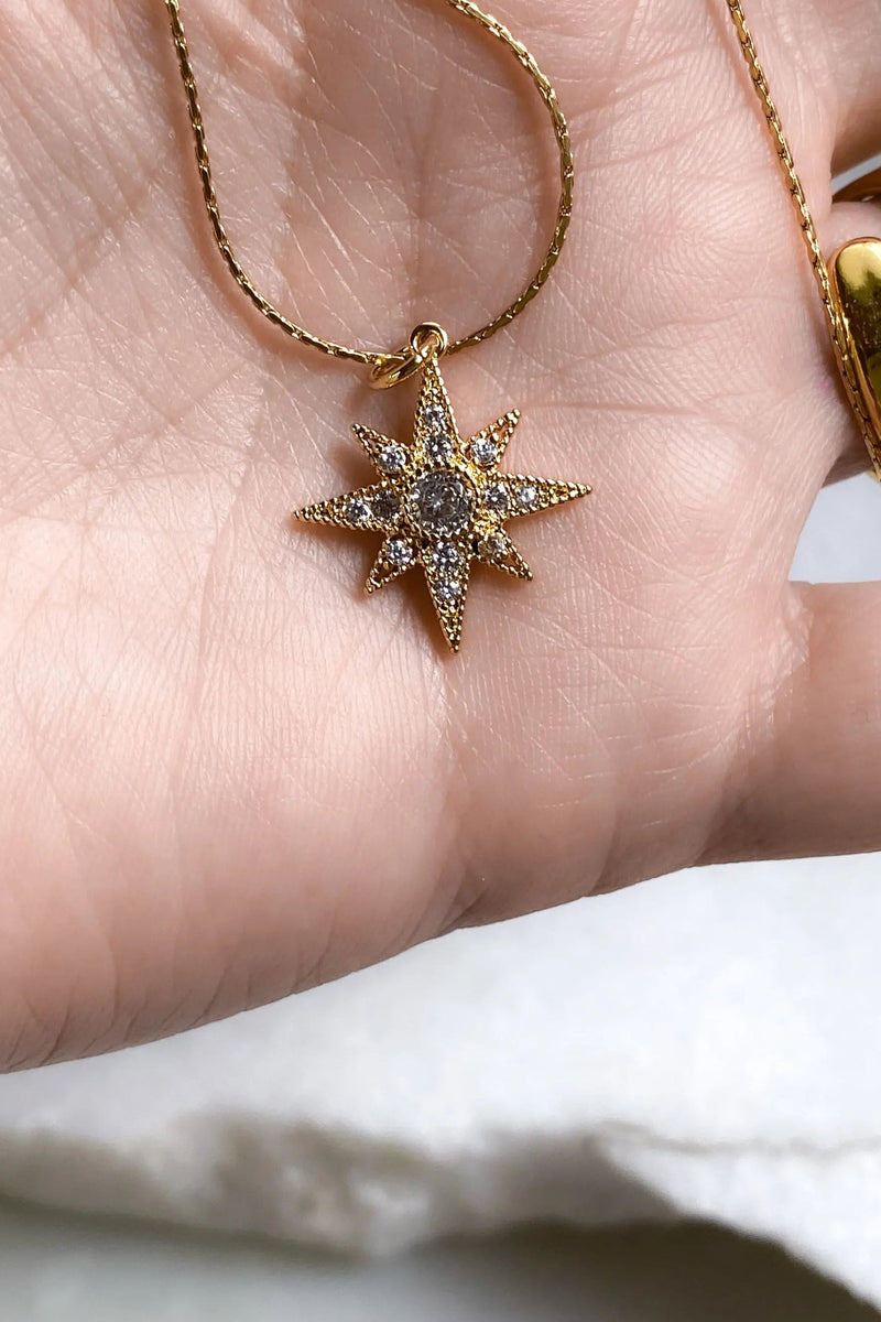 Gold north star necklace, Dainty star necklace, Zircon star Necklace, Thin chain star Necklace, Star charm pendant, Minimalist star Necklace