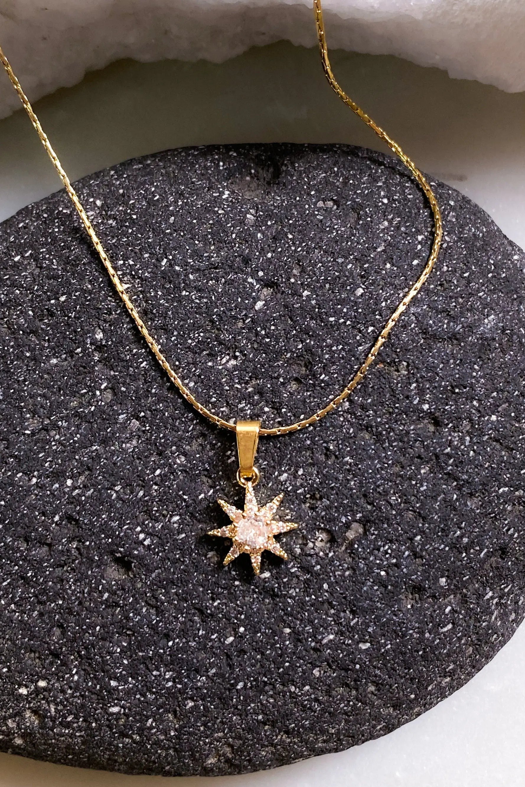 Small star necklace, Dainty star necklace, Zircon star Necklace, Gold chain star Necklace, Minimalist star Necklace, Gift for her