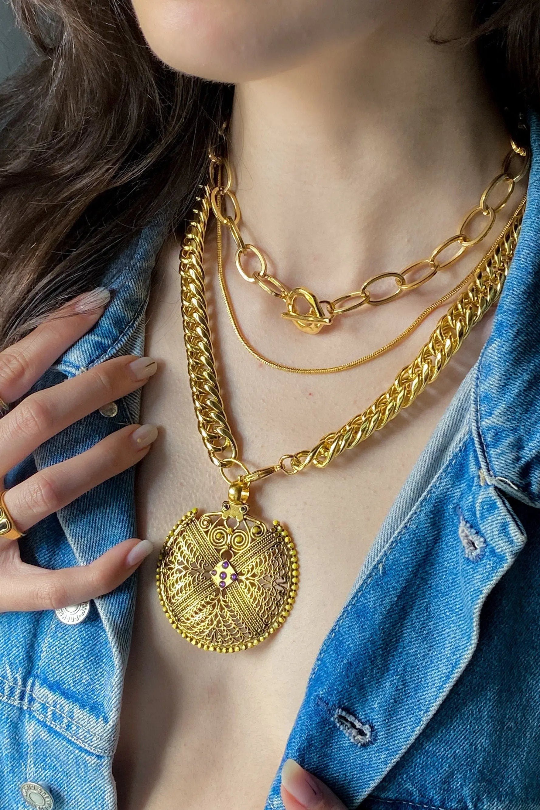 Oversized Chain Necklace Chunky Gold Chain Necklace Big Round Charm Statement Necklace Thick Cuban Chain Brutalist Woman Gift