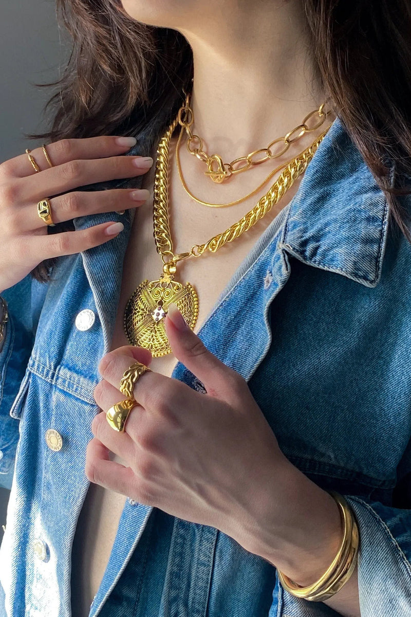Oversized Chain Necklace Chunky Gold Chain Necklace Big Round Charm Statement Necklace Thick Cuban Chain Brutalist Woman Gift
