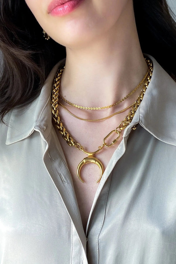Chunky Chain Necklace Gold Horn Pendant Statement Necklace Thick Heavy Necklace Oversized Boho Necklace Gift