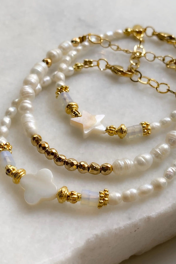Dainty Pearl Bracelet Star Gold Bracelet Heishi Gems Beaded Bracelet Boho Chic Bracelet for Woman Gift for Her, NARE