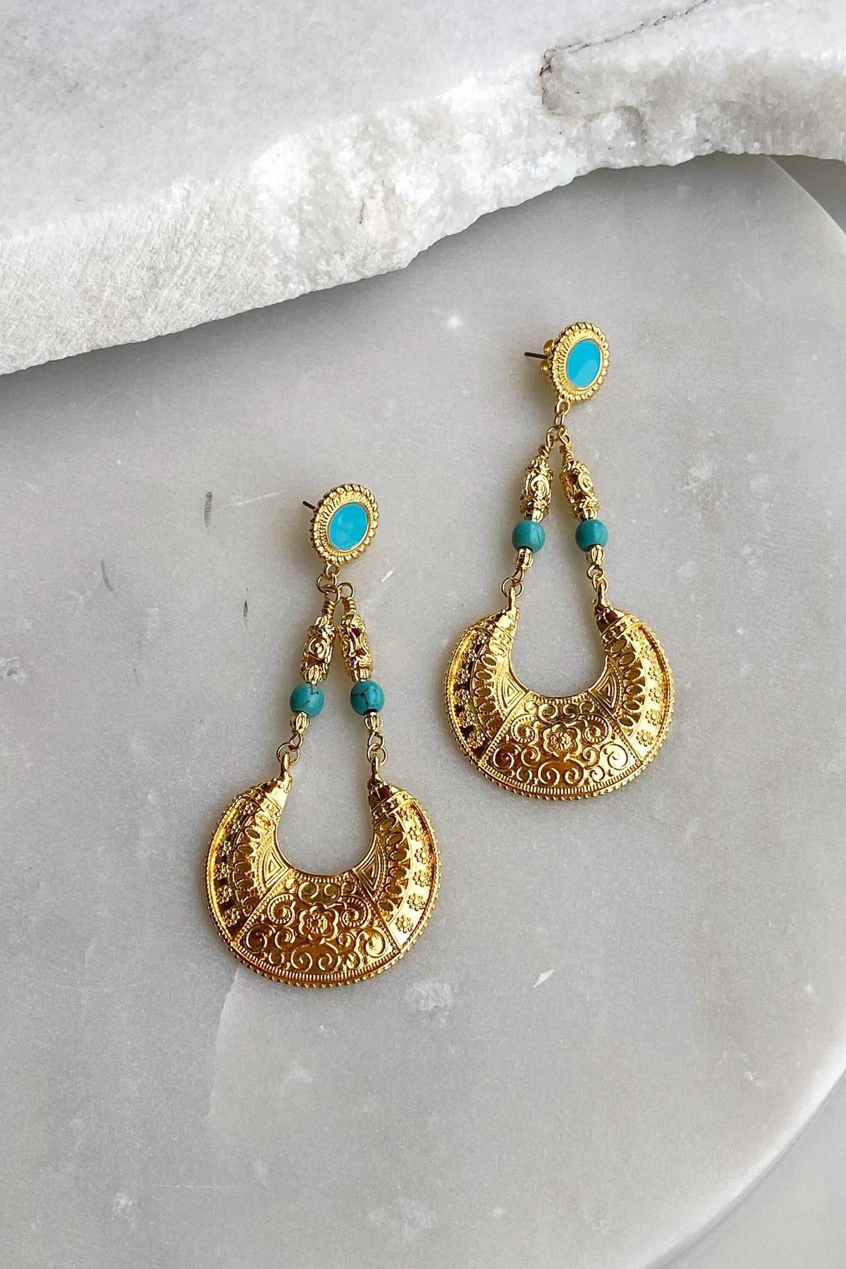 MYRTÓ EARRINGS, oversized gold-plated brass earrings with turquoise beads and ornate filigree teardrop pendants
