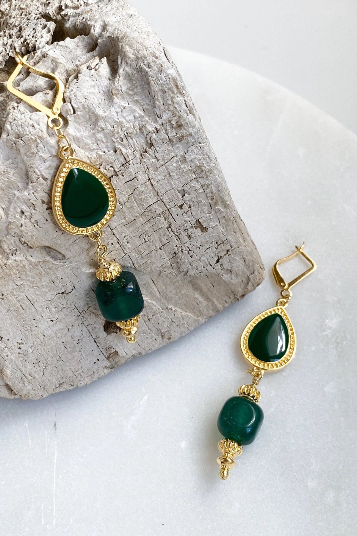 ROXANI Emerald Green Jade neckla earrings with polished green jade beads and gold-tone teardrop details