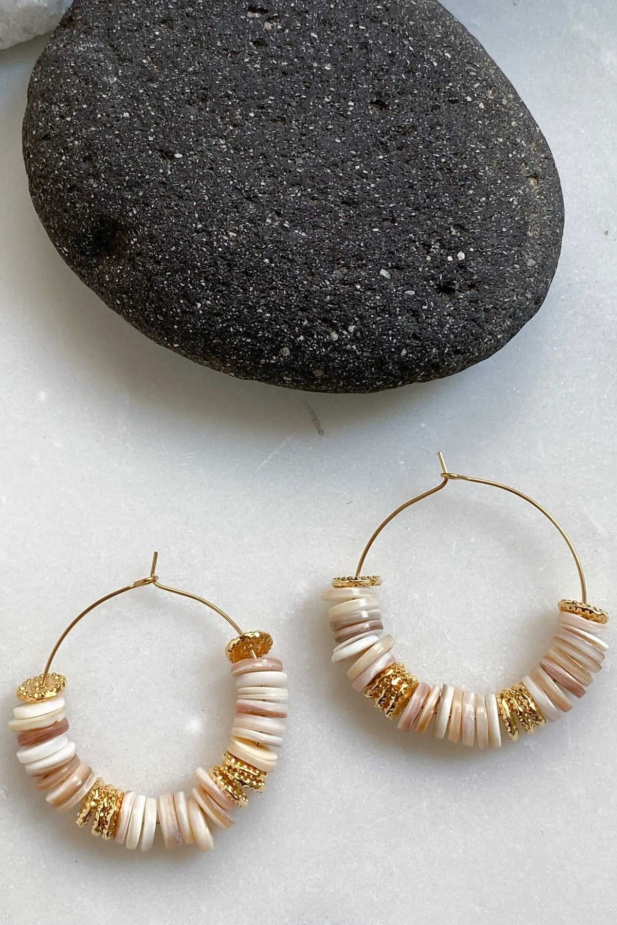SHELL Hoop earrings with gold-tone hoops, pale natural shell heishi beads and sparkling gold-tone accents