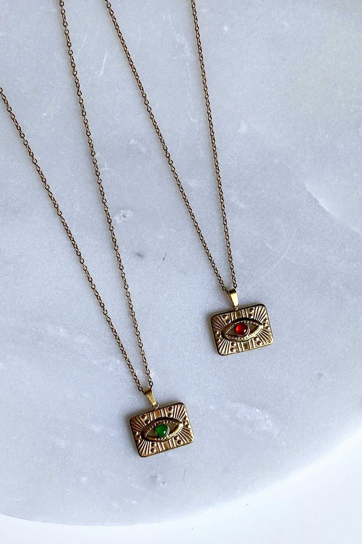 TAMA NECKLACE gold-filled steel chain with engraved evil eye pendants in green and red enamel